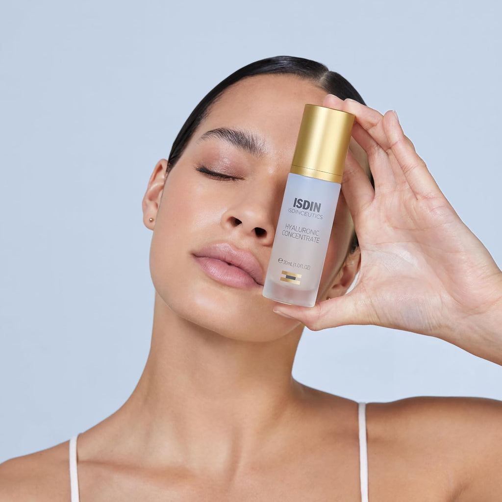 Hyaluronic Hydrating Face Serum – Lightweight, Fast-Absorbing