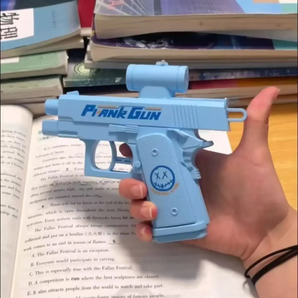 Double-Sided Reverse Water Gun Prank Toy for Summer Fun