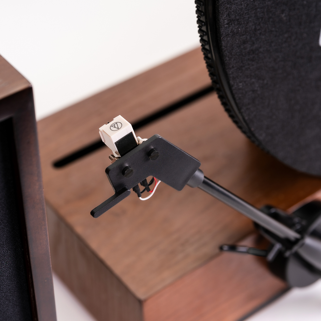 GLD Vertical Vinyl Record Player with Bluetooth